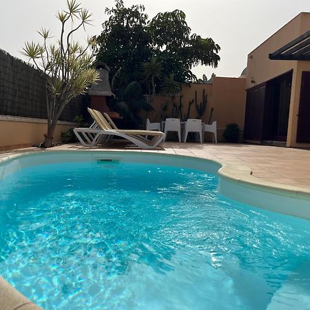 Casa Mia Villa คอร์ราเลโฮ ภายนอก รูปภาพ